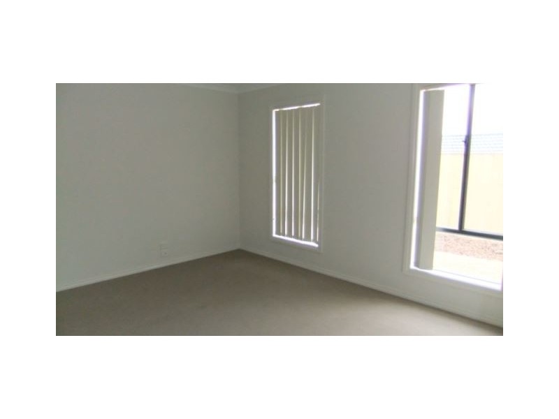 120 Phillip Drive, Sunbury VIC 3429