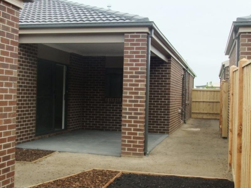 13 Edge View, Point Cook VIC 3030