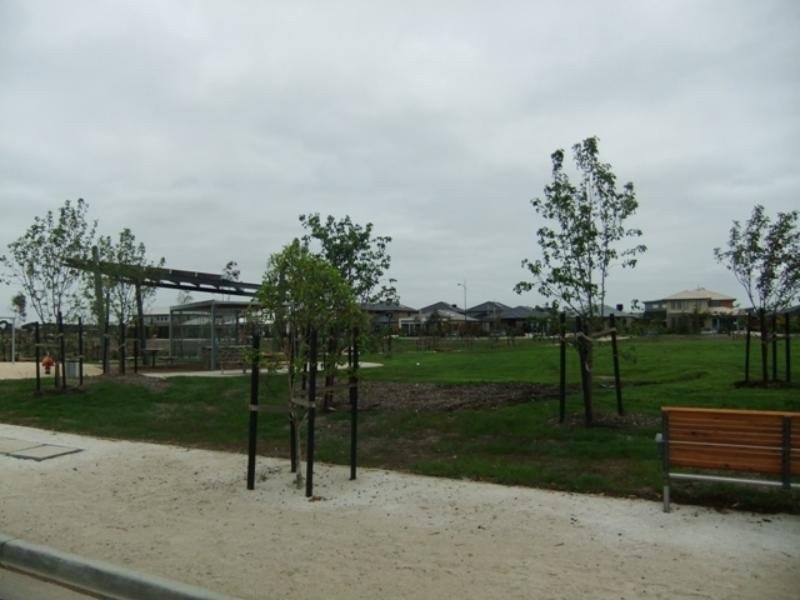 13 Edge View, Point Cook VIC 3030