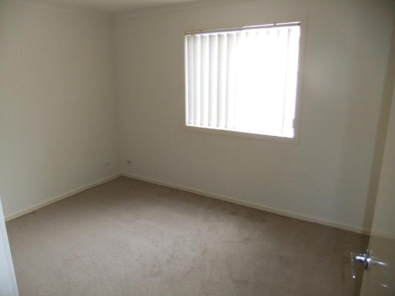 83 Lincoln Heath Boulevard, Point Cook VIC 3030