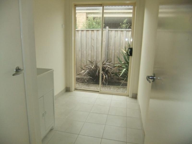 83 Lincoln Heath Boulevard, Point Cook VIC 3030