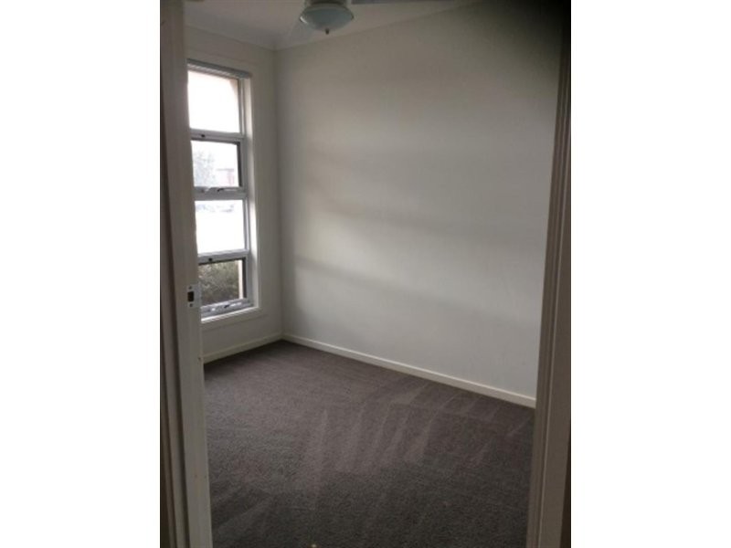 9 Galeff Avenue, Truganina VIC 3029