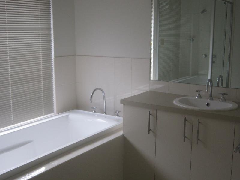 7 Positano Way, Lalor VIC 3075