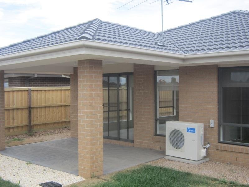 7 Positano Way, Lalor VIC 3075