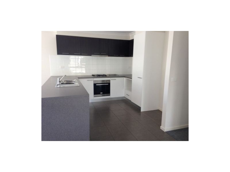 164 Phillip Drive, Sunbury VIC 3429