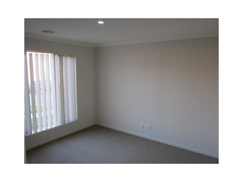 3 Tusmore Road, Point Cook VIC 3030