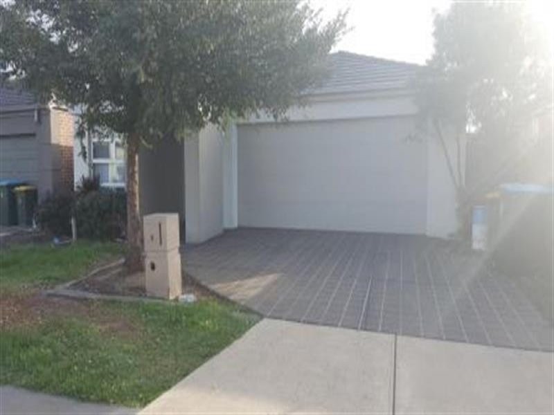 9 Galeff Avenue, Truganina VIC 3029