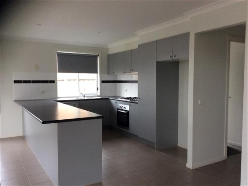 9 Galeff Avenue, Truganina VIC 3029