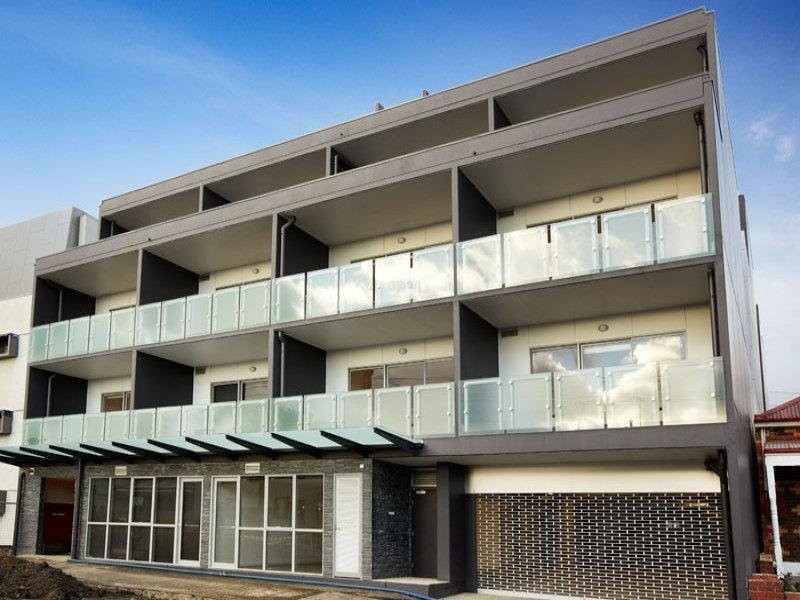 31/10-12 Breese Street, Brunswick VIC 3056