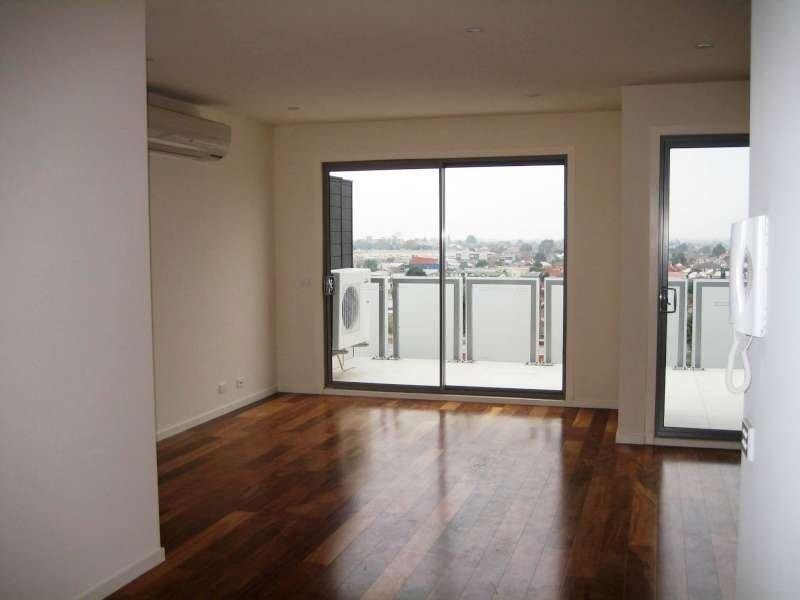 31/10-12 Breese Street, Brunswick VIC 3056