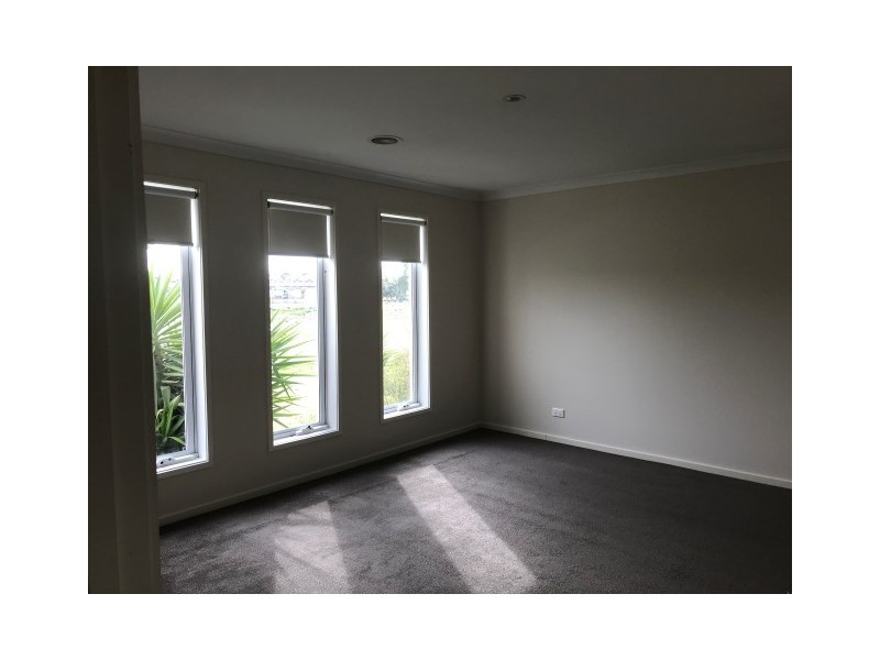 73 Sarissa Street, Lalor VIC 3075