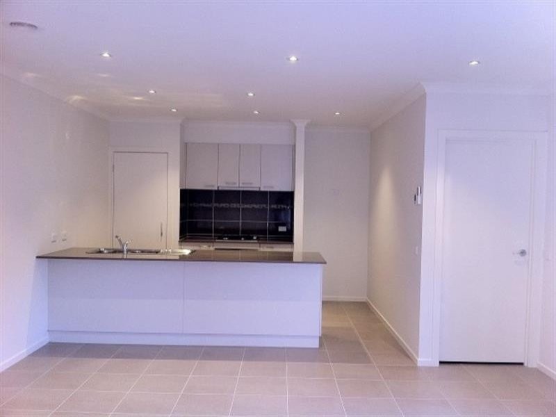 11 Hollaway Drive, Mernda VIC 3754