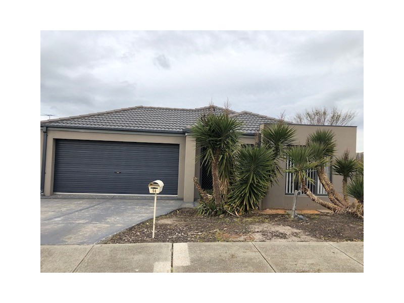 56 Burge Drive, Sunbury VIC 3429