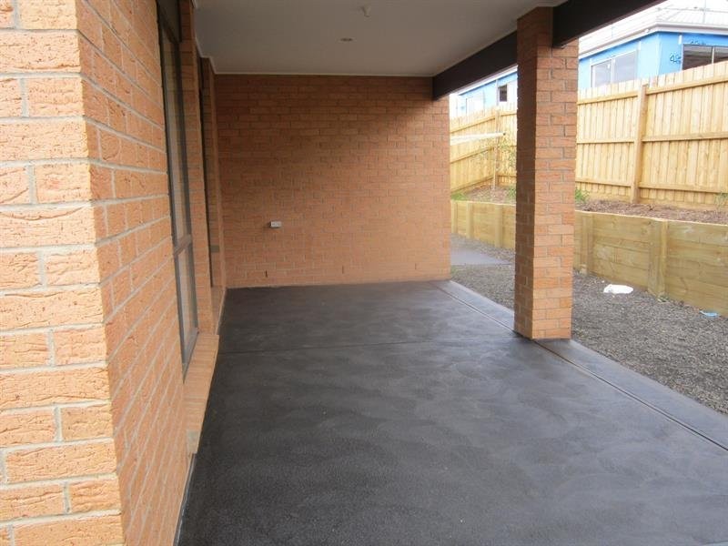 16 Maiden Drive, Sunbury VIC 3429
