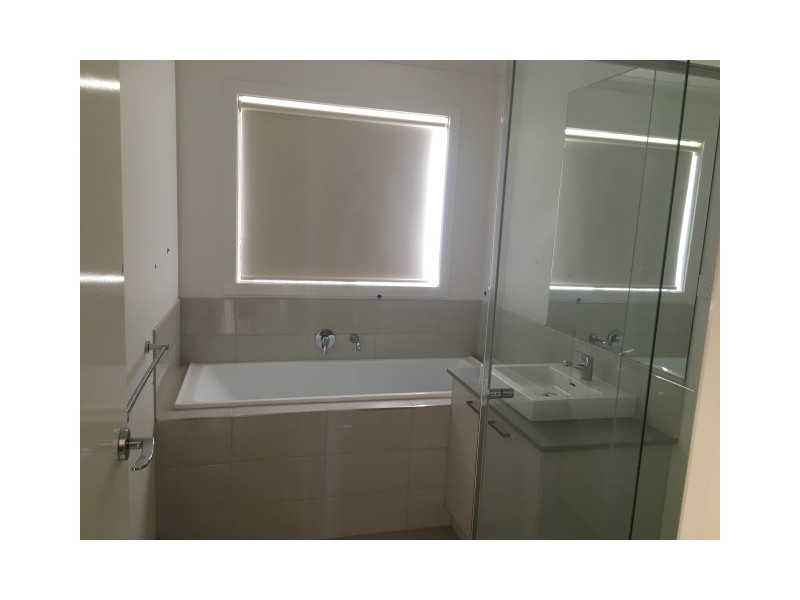 161 Mountainview Boulevard, Cranbourne North VIC 3977