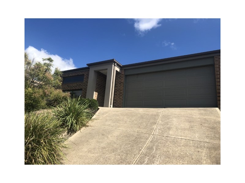 106 Phillip Drive, Sunbury VIC 3429