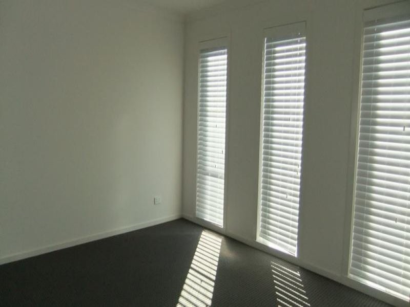 10 Longmire Court, Sunbury VIC 3429