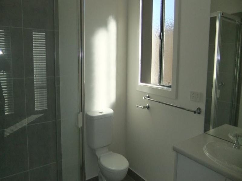 10 Longmire Court, Sunbury VIC 3429