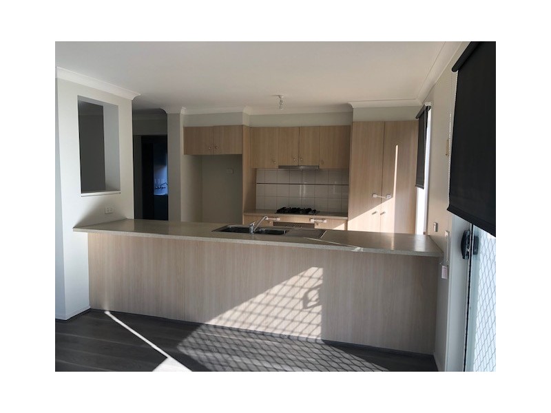 25 Pioneer Drive, Deer Park VIC 3023