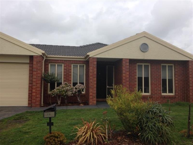 15 Alysha Avenue, Lyndhurst VIC 3975