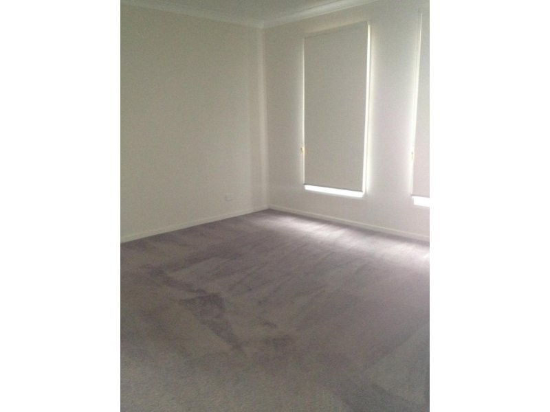 15 Alysha Avenue, Lyndhurst VIC 3975