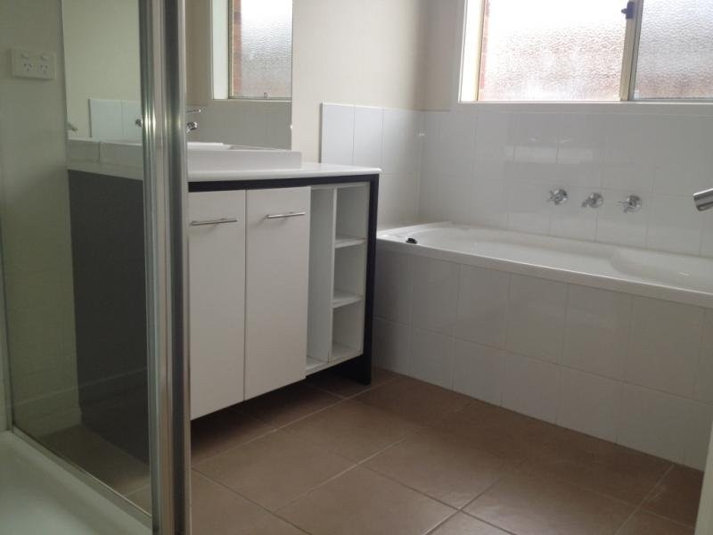 15 Alysha Avenue, Lyndhurst VIC 3975