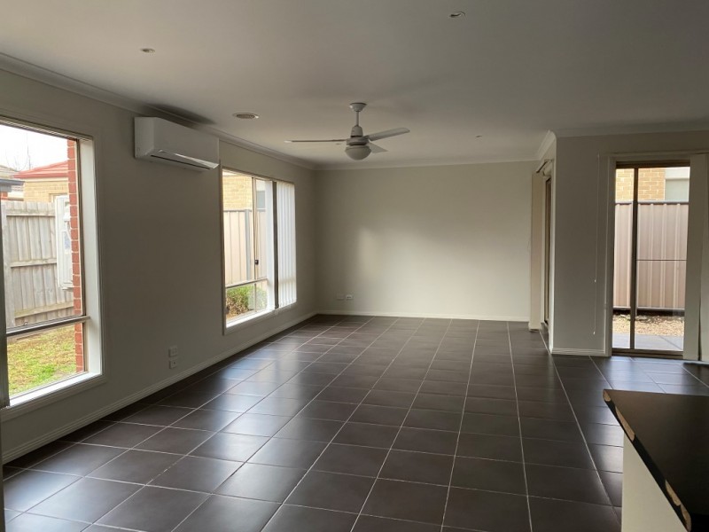 186 Riversdale Drive, Tarneit VIC 3029