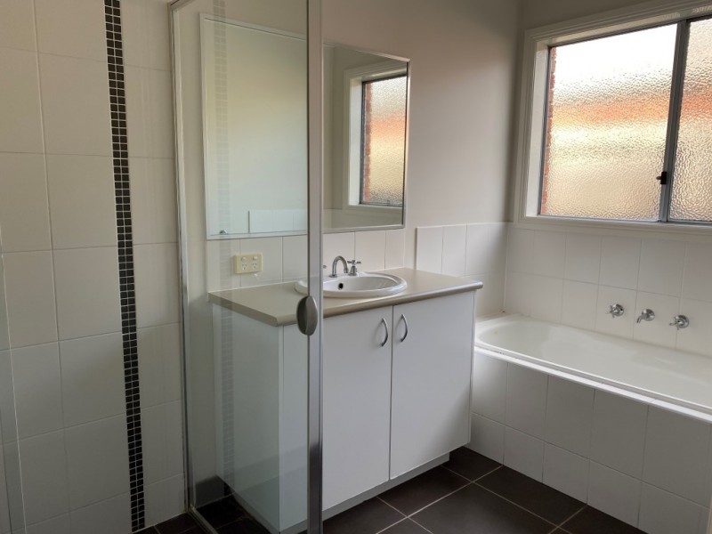 3 Wattlebrush Court, Tarneit VIC 3029