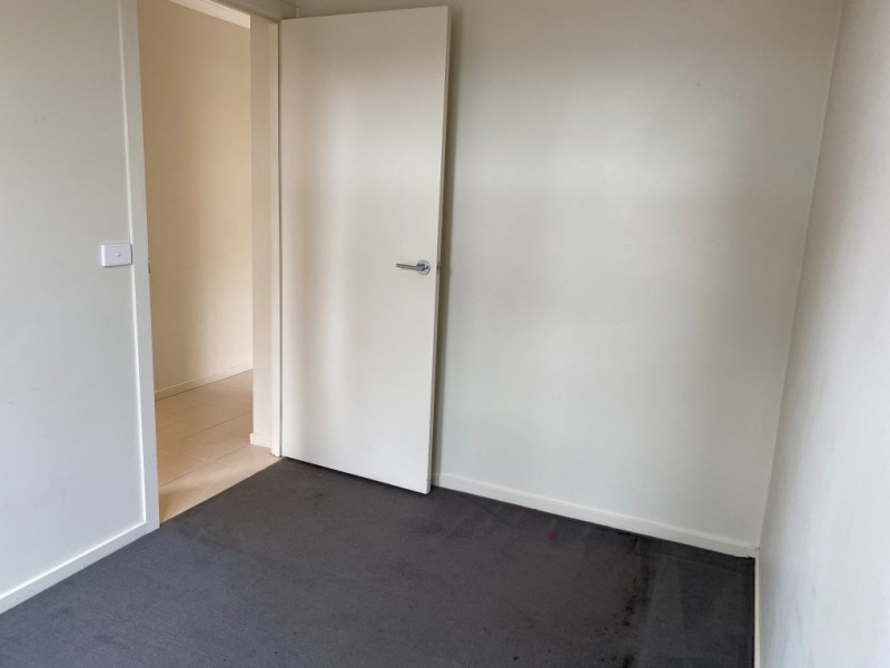 28 Howard Place, Deer Park VIC 3023