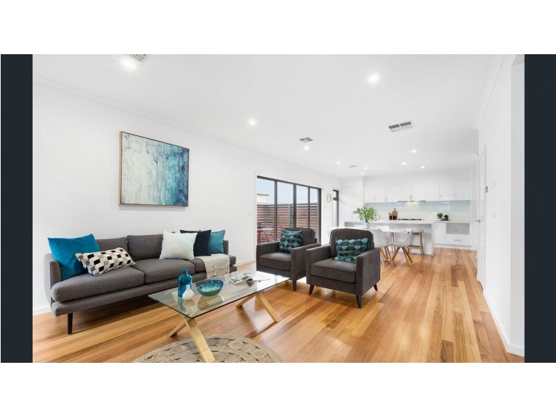 2/57 Loughnan Road, Ringwood VIC 3134