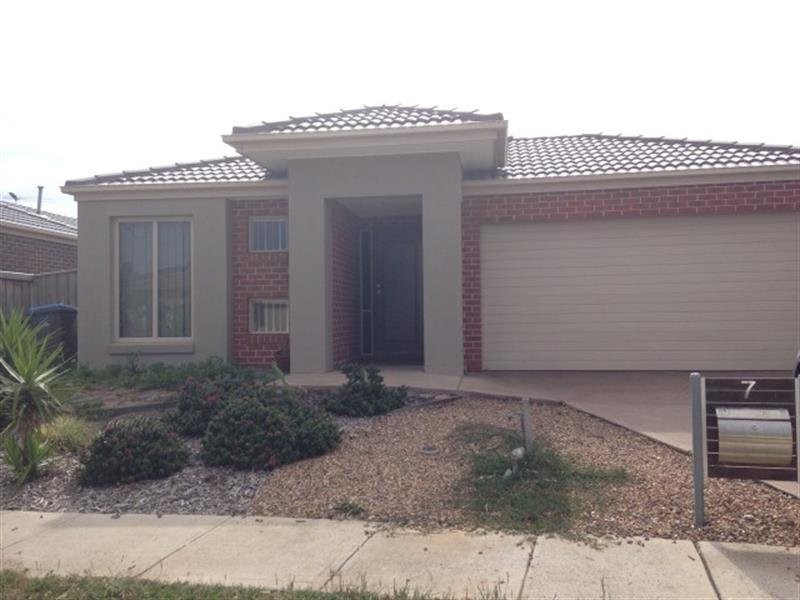 7 Tusmore Road, Point Cook VIC 3030