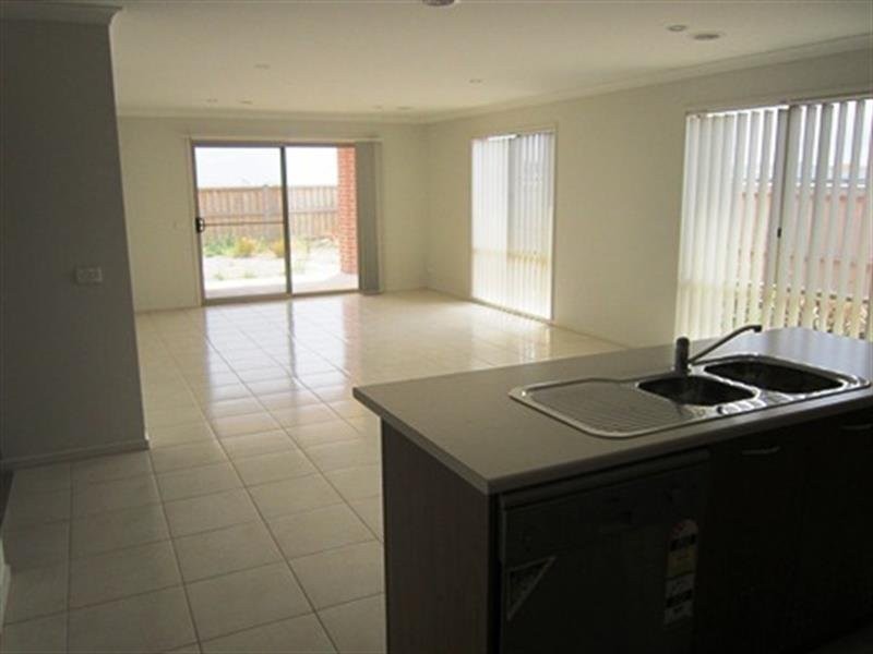 7 Tusmore Road, Point Cook VIC 3030