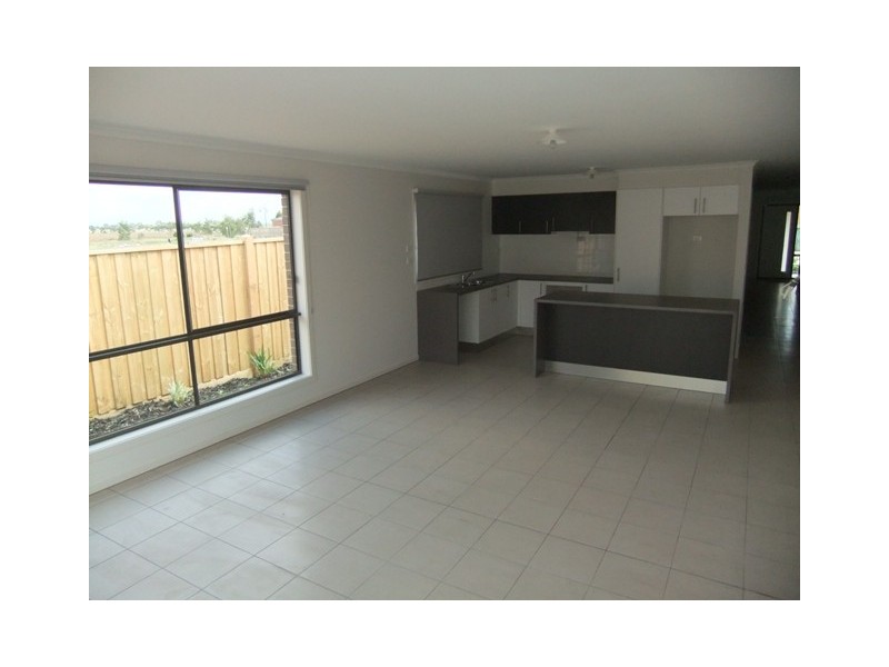 15 Brimstone Drive, Tarneit VIC 3029
