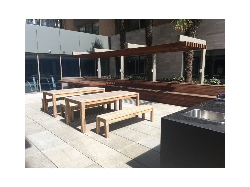 17/11 Bond Street, Caulfield North VIC 3161