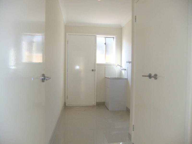 108 Mountainview Boulevard, Cranbourne North VIC 3977