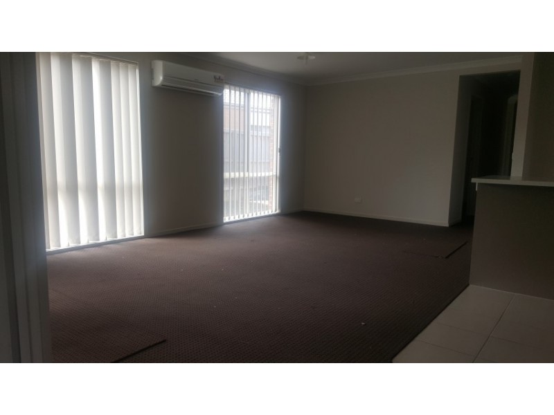 44 Ardenal Crescent, Lalor VIC 3075