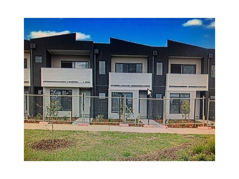 120 Henry Street, Pakenham VIC 3810