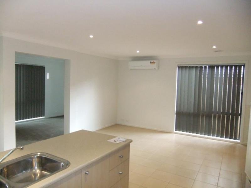 7 Dominion Terrace, Truganina VIC 3029