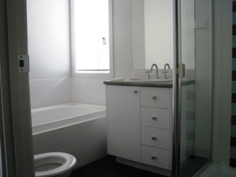 38 Pioneer Drive, Deer Park VIC 3023