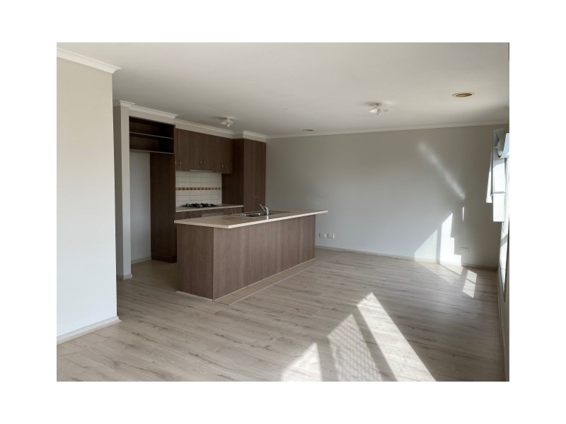 4 Flower Gum Crescent, Tarneit VIC 3029