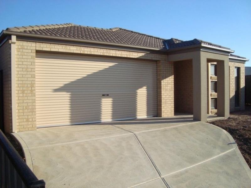23 Sherrington Grange, Derrimut VIC 3030