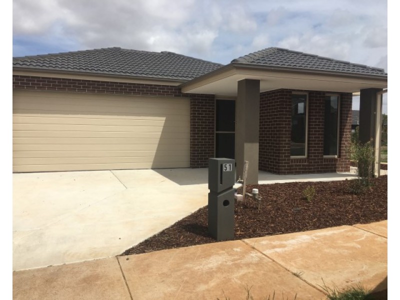 51 Marble Drive, Melton South VIC 3338