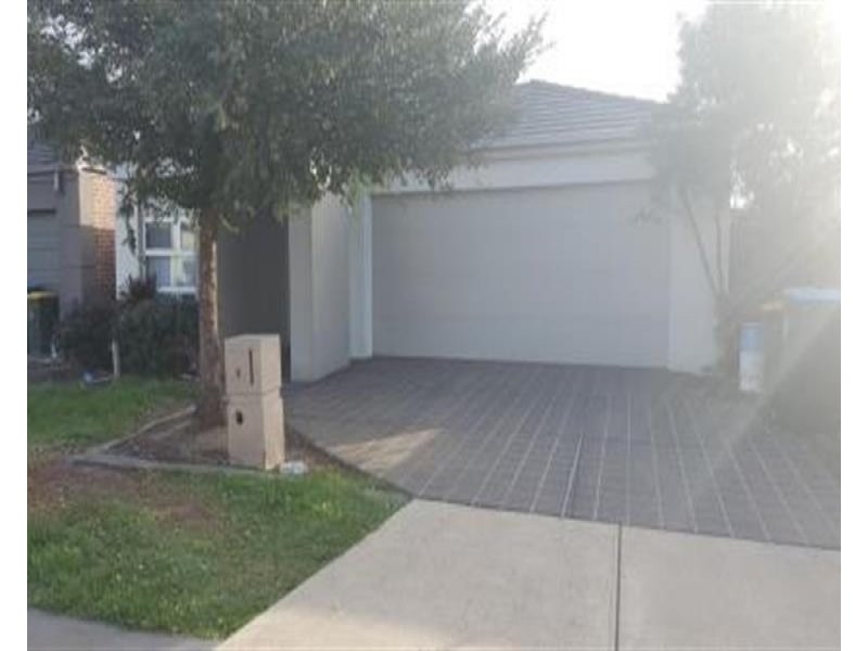 9 Galeff Avenue, Truganina VIC 3029