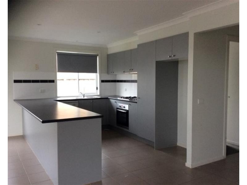 9 Galeff Avenue, Truganina VIC 3029