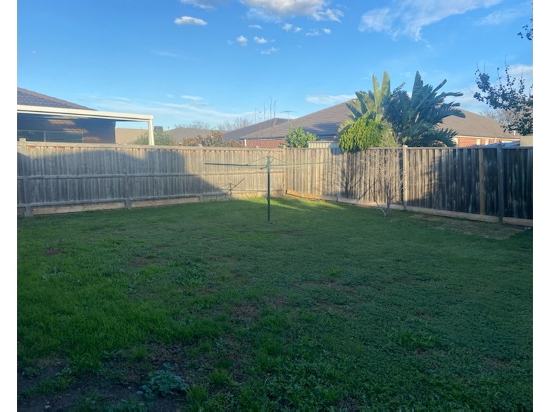 83 Lincolnheath Boulevard, Point Cook VIC 3030