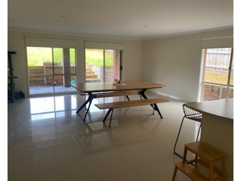 7 Saltash Court, Sunbury VIC 3429