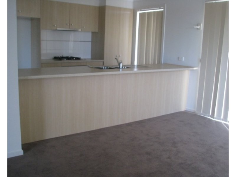 25 Pioneer Drive, Deer Park VIC 3023