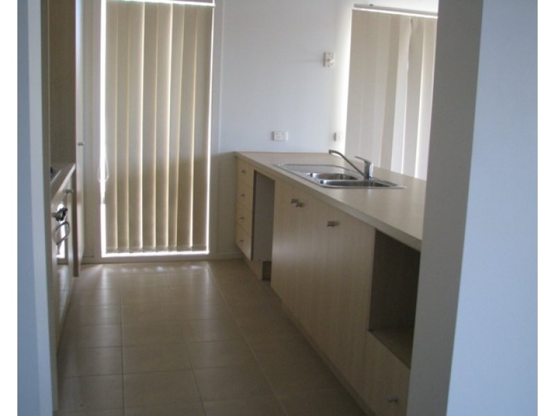 25 Pioneer Drive, Deer Park VIC 3023