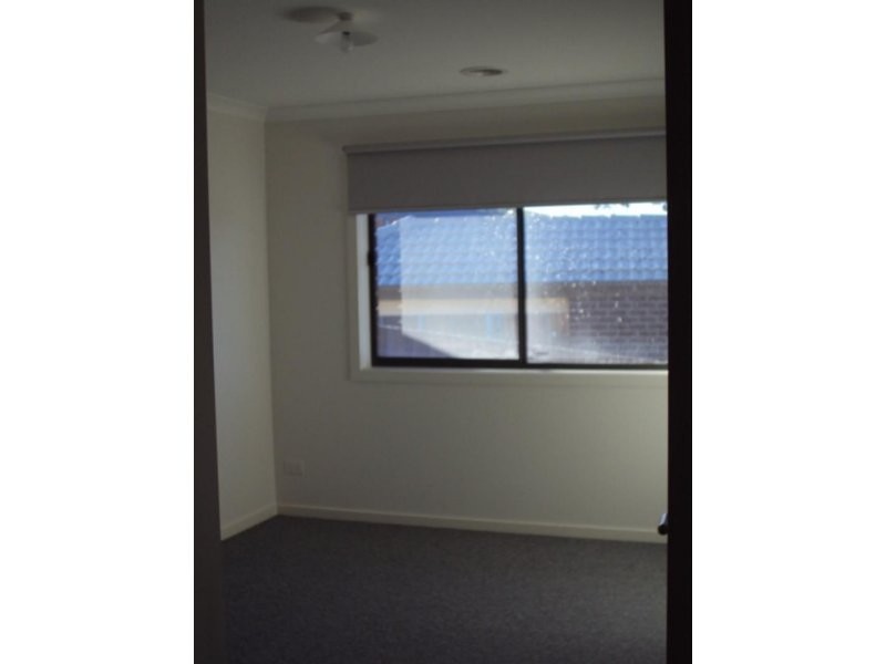 183 Phillip Drive, Sunbury VIC 3429