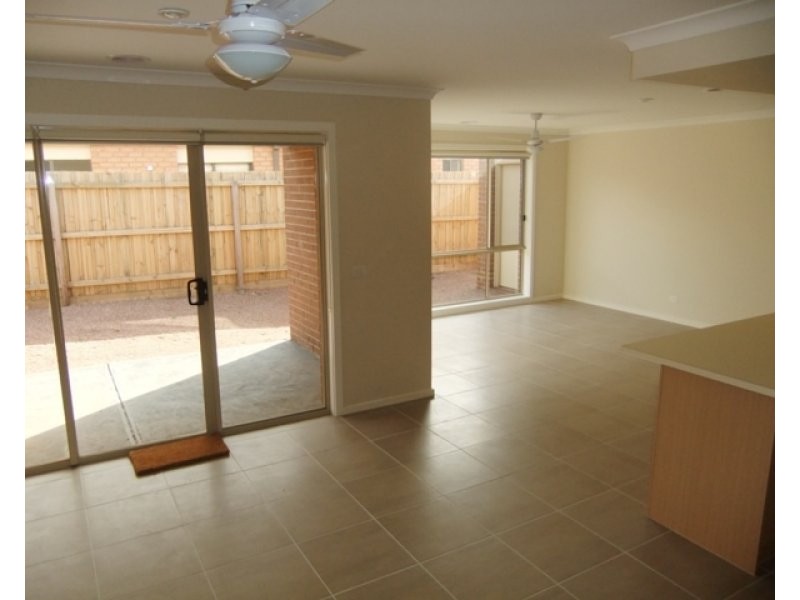 21 Botanical Drive, Truganina VIC 3029